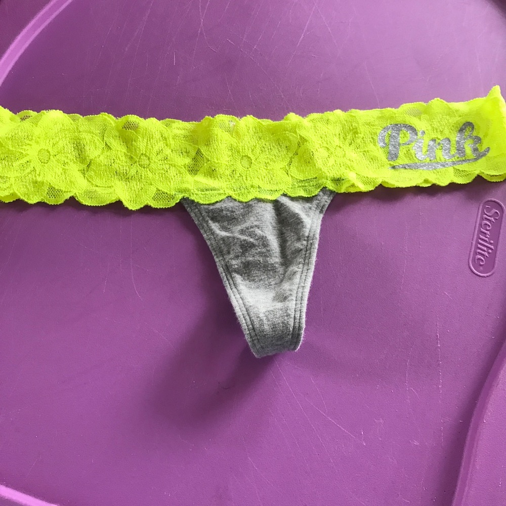 Victoria's Secret PINK thong M